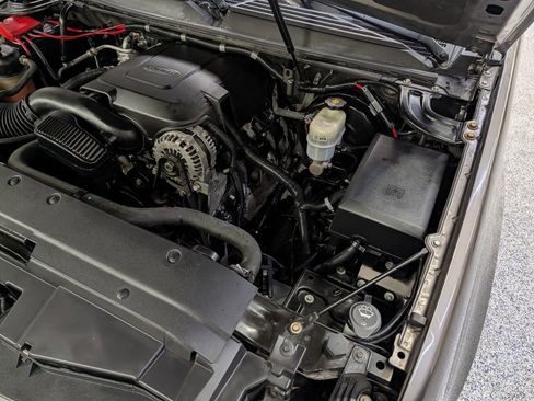 Used 2013 Chevrolet Tahoe 4WD image 22