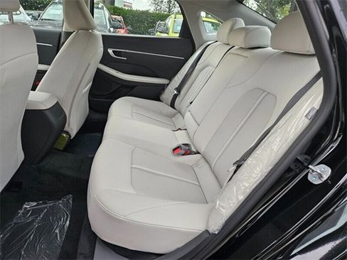 New 2026 Hyundai Sonata SEL image 7