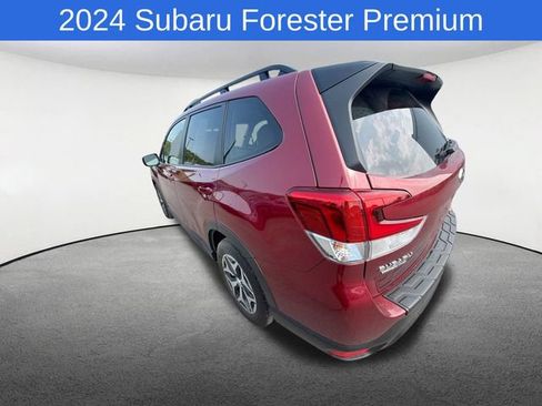 Used 2024 Subaru Forester Premium AWD/4WD image 13