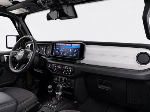 Used 2024 Jeep Wrangler Unlimited w/ Convenience Group AWD/4WD image 25