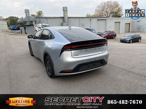 Used 2025 Toyota Prius LE image 7