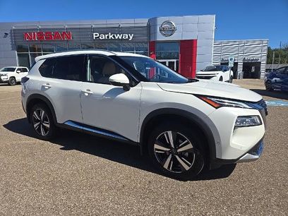 Certified 2023 Nissan Rogue Platinum w/ Platinum Premium Package