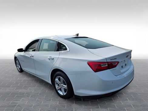 Used 2023 Chevrolet Malibu LS w/ Driver Confidence Package FWD image 5