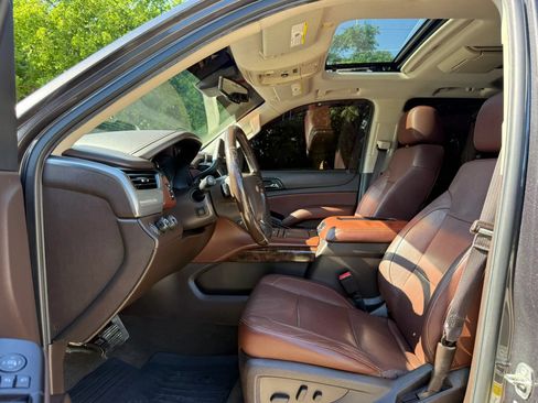 Used 2016 Chevrolet Tahoe LTZ AWD/4WD image 9