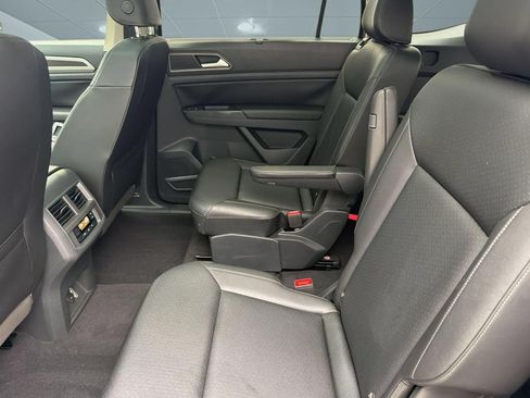 Used 2019 Volkswagen Atlas SE FWD image 24