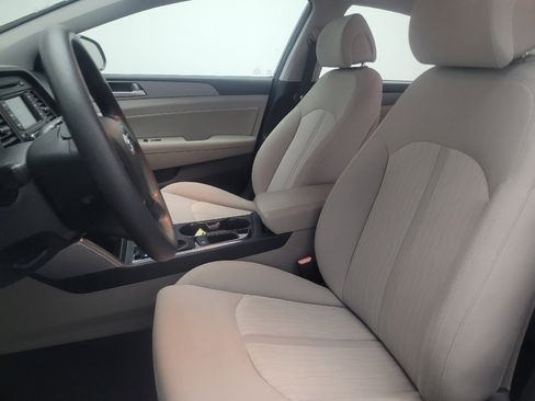 Used 2016 Hyundai Sonata SE image 17