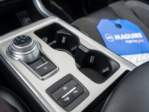 Used 2022 Ford Edge ST w/ Equipment Group 401A AWD/4WD image 34