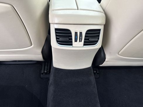 Used 2015 Hyundai Genesis 3.8 w/ Option Group 04 image 20