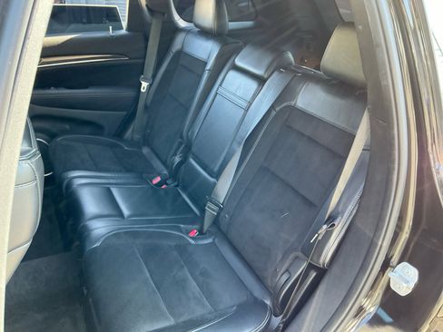 Used 2015 Jeep Grand Cherokee SRT w/ Trailer Tow Group IV image 18