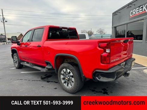 Used 2025 Chevrolet Silverado 2500 Custom w/ Custom Value Package image 3
