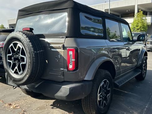 Used 2025 Ford Bronco Outer Banks AWD/4WD image 4