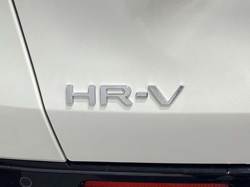 New 2026 Honda HR-V EX-L image 8