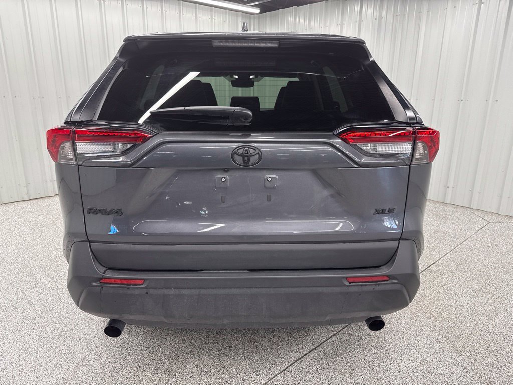 Used 2024 Toyota RAV4 XLE Premium FWD image 5