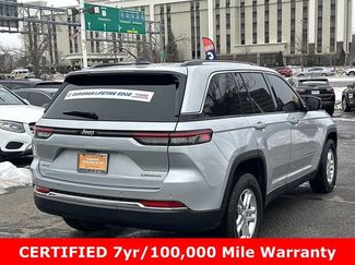 Used 2022 Jeep Grand Cherokee Laredo w/ Luxury Tech Group I video 2