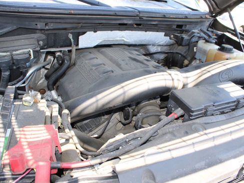 Used 2013 Ford F150 XLT w/ XLT Chrome Pkg AWD/4WD image 22
