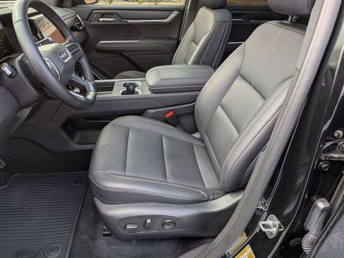 Used 2024 GMC Acadia Elevation w/ Black Edition image 16