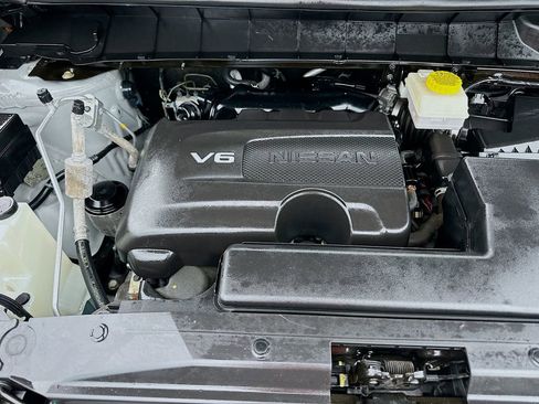 Used 2023 Nissan Pathfinder SL image 29