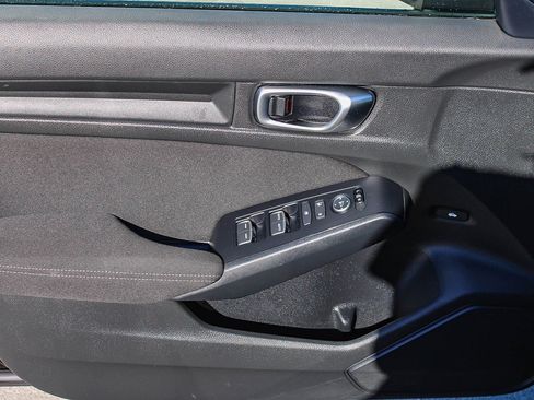 Certified 2024 Honda Civic Sport image 21