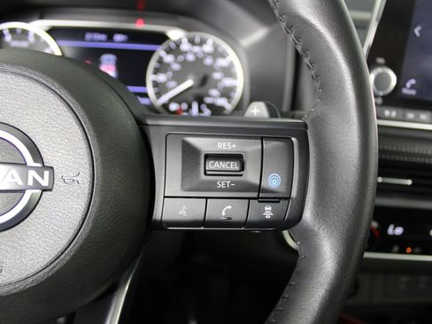Certified 2024 Nissan Rogue SV w/ SV Premium Package FWD image 27