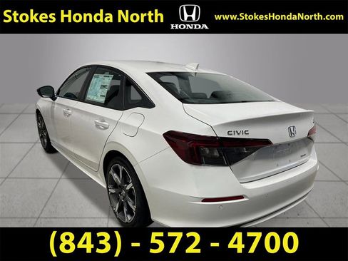 New 2025 Honda Civic Sport Touring image 4