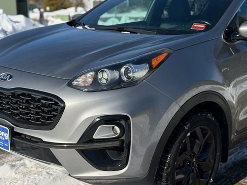 Used 2020 Kia Sportage S image 6