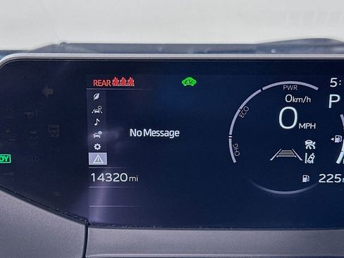 Used 2024 Toyota Prius LE image 12