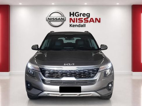 Used 2023 Kia Seltos S w/ Navigation Package FWD image 5