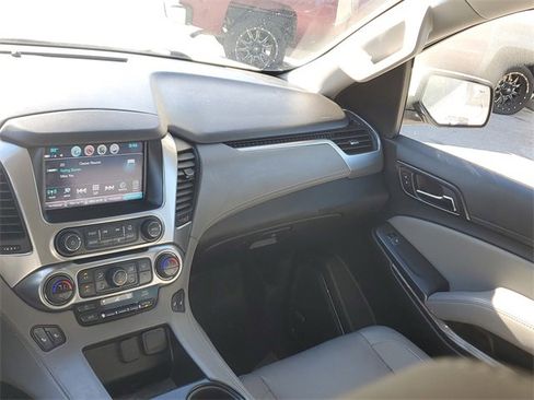 Used 2019 Chevrolet Tahoe LT w/ Luxury Package image 14