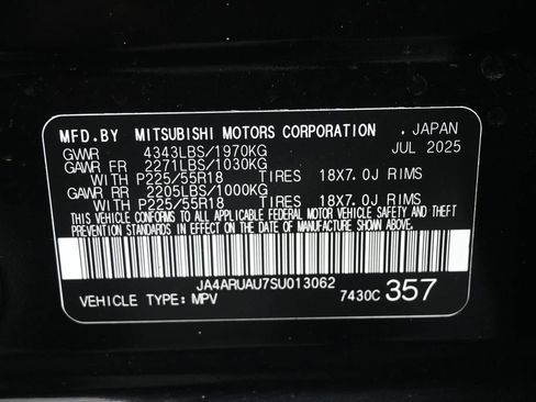 Used 2025 Mitsubishi Outlander Sport ES AWD/4WD image 9