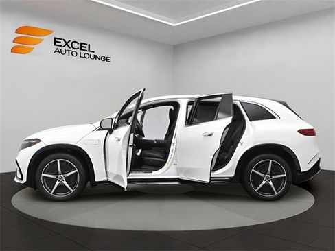 Used 2023 Mercedes-Benz EQS 580 4MATIC SUV image 79