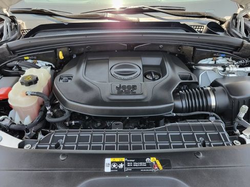Used 2022 Jeep Grand Cherokee Summit w/ Adv Protech Group IV AWD/4WD image 31