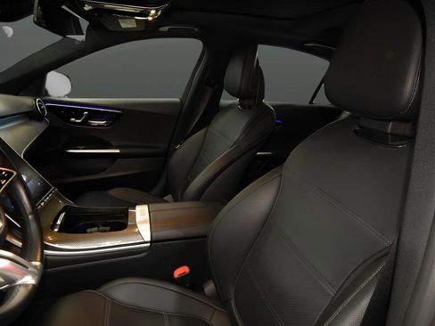 Used 2025 Mercedes-Benz C 300 C 300 image 18