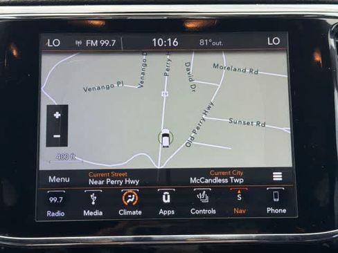 Used 2019 Jeep Grand Cherokee Altitude AWD/4WD image 13
