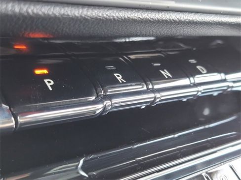 Certified 2025 Lincoln Corsair Reserve w/ Equipment Group 202A image 29