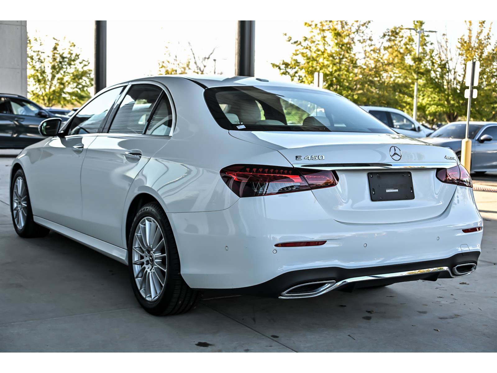 Certified 2022 Mercedes-Benz E 450 4MATIC Sedan image 6