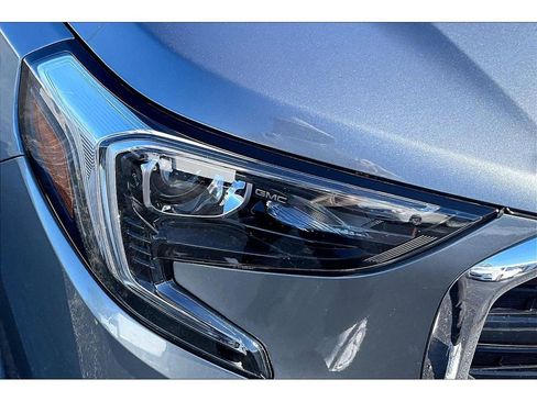 Used 2019 GMC Terrain SLE w/ Driver Convenience Package image 29