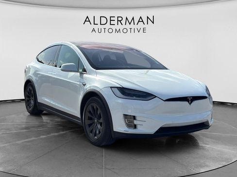 Used 2018 Tesla Model X 75D AWD/4WD image 7