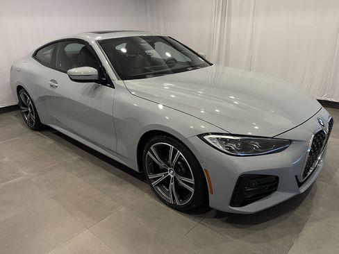 Used 2024 BMW 430i xDrive Coupe w/ M Sport Package AWD/4WD image 3