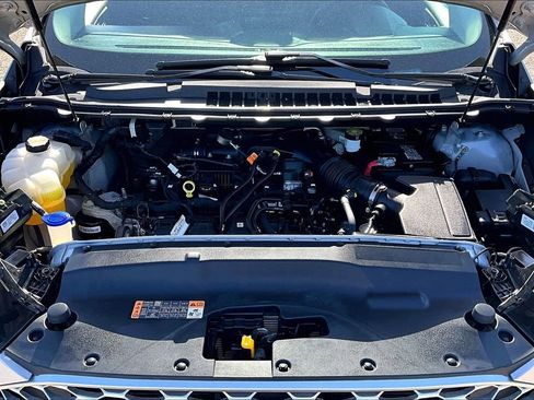 Certified 2024 Ford Edge SEL w/ Convenience Package AWD/4WD image 10