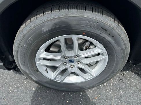 New 2025 Ford Explorer Active w/ Active Comfort Package image 26