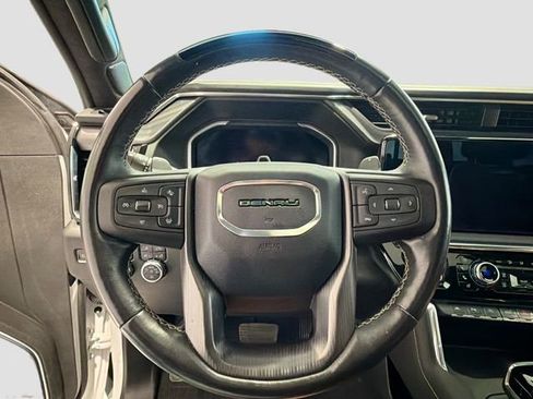 Used 2024 GMC Sierra 1500 Denali Ultimate image 10
