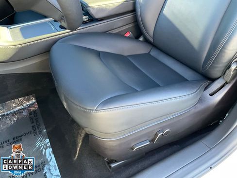 Used 2023 Tesla Model 3 Standard Range image 16