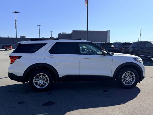 New 2026 Ford Explorer Active image 11
