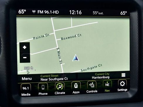 Used 2023 Jeep Wrangler Unlimited Sahara w/ Cold Weather Group AWD/4WD image 24