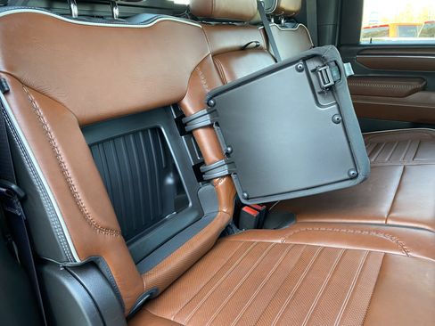 Used 2024 GMC Sierra 2500 Denali Ultimate image 41