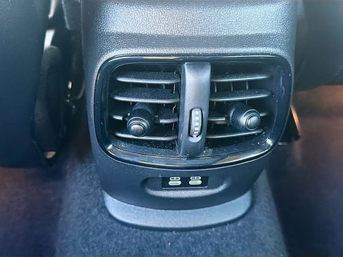 Used 2023 MINI Cooper Clubman S image 19