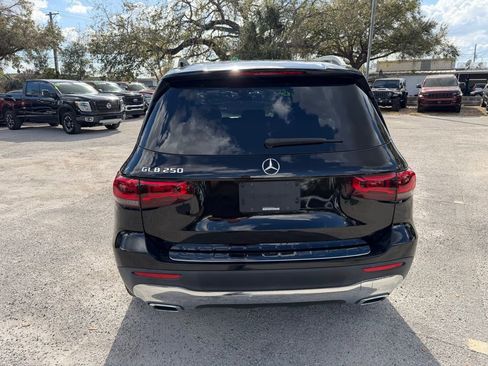 Used 2020 Mercedes-Benz GLB 250 GLB 250 image 5