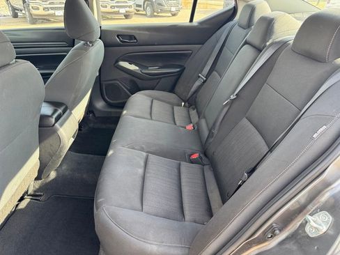 Used 2023 Nissan Altima 2.5 S image 8