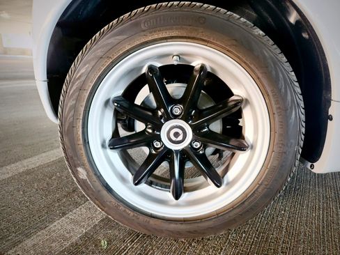 Used 2014 smart fortwo electric drive image 12