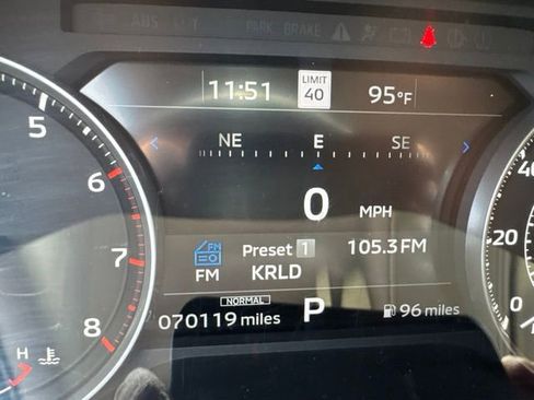 Used 2022 Mitsubishi Outlander SE FWD image 12